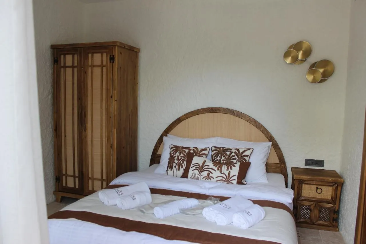 Aura Village Alaçatı