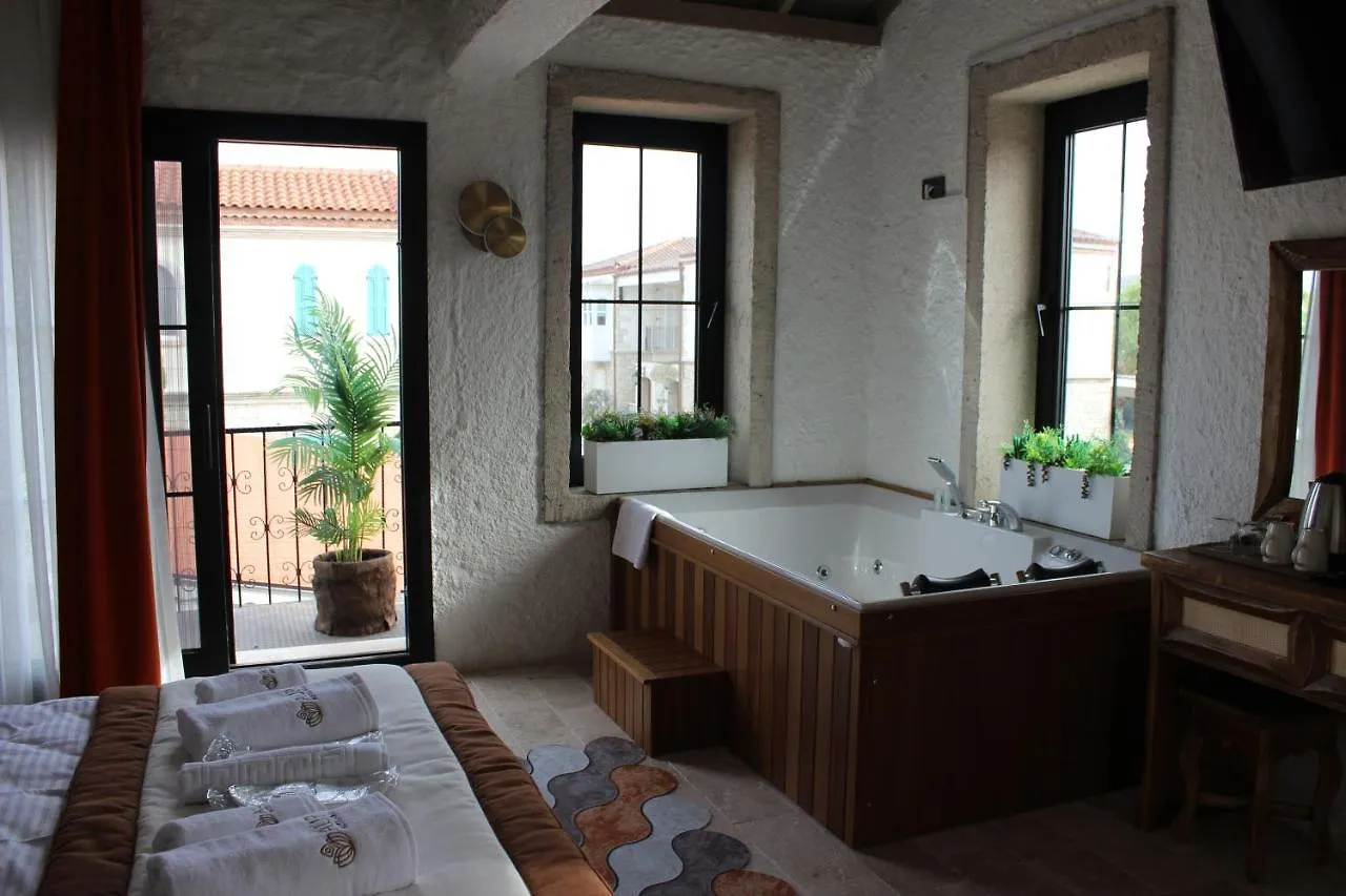 Aura Village Alaçatı